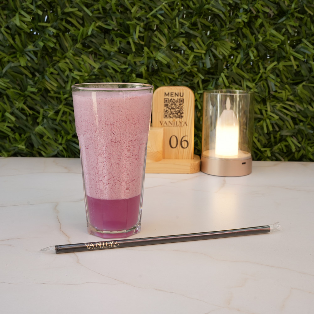 Çilekli Milkshake